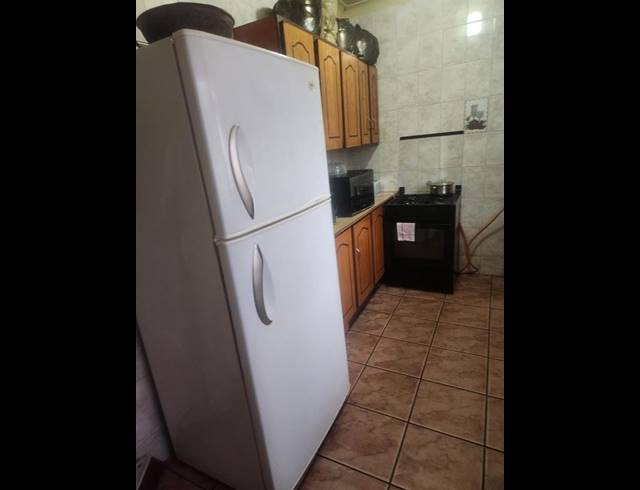 3 BEDROOM HOUSE FOR SALE IN ESTHER PARK